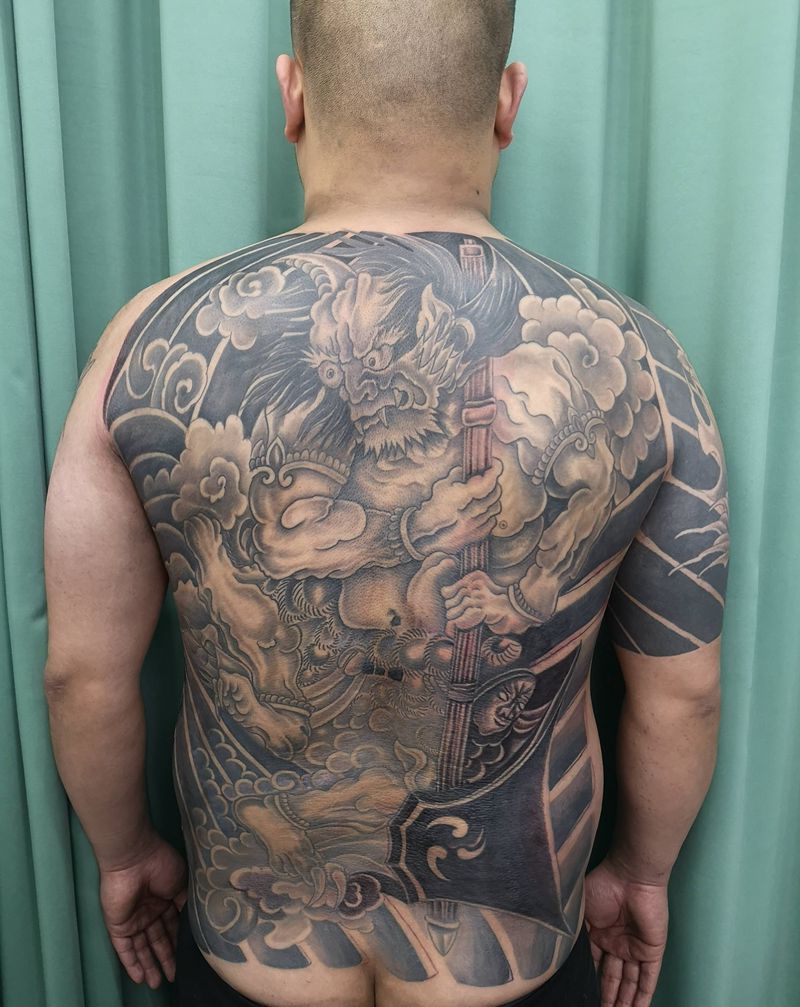 近期店内作品纹身图片_手臂新传统纹身图案