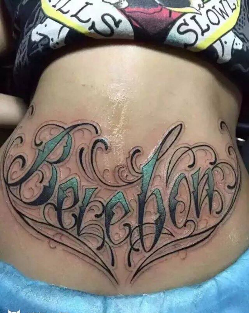 卡奇诺渐变字体遮盖纹身图片