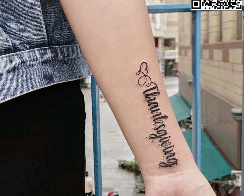 英文纹身图片_手臂纹身图案