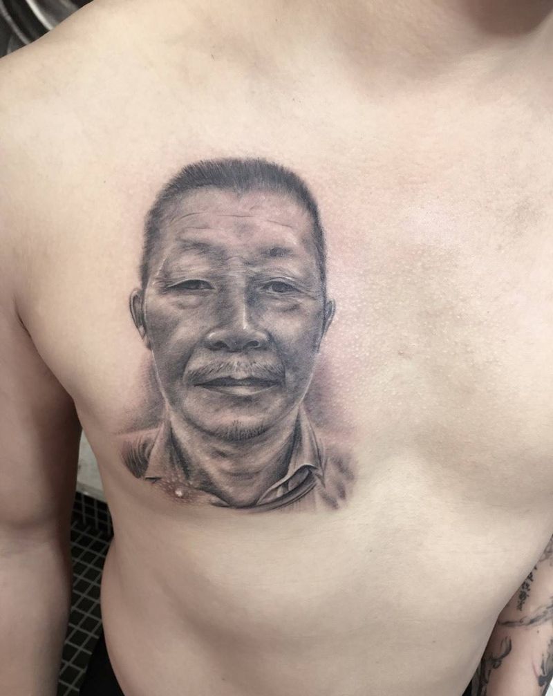 父亲纹身图片_胸部欧美肖像写实人物天之文刺青荆州天之文纹身图案