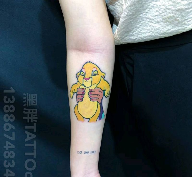 小西几纹身图片