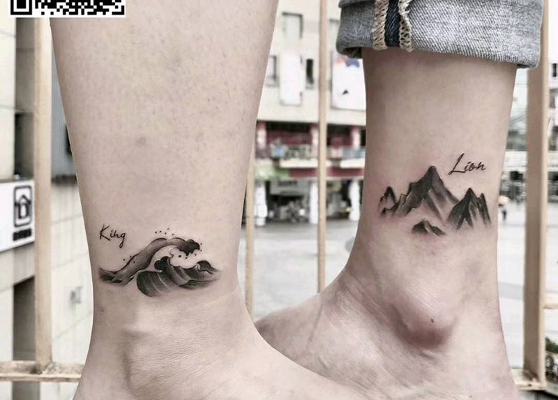 山盟海誓纹身图片_腿部纹身图案