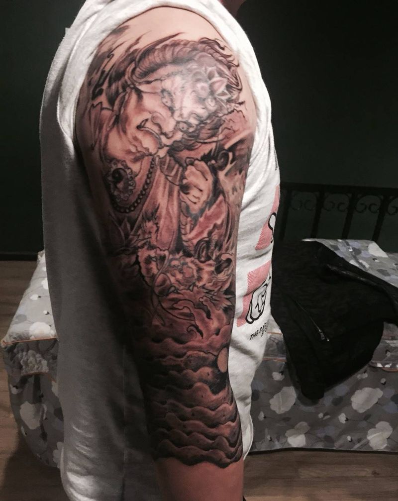 六分袖未完成..纹身图片