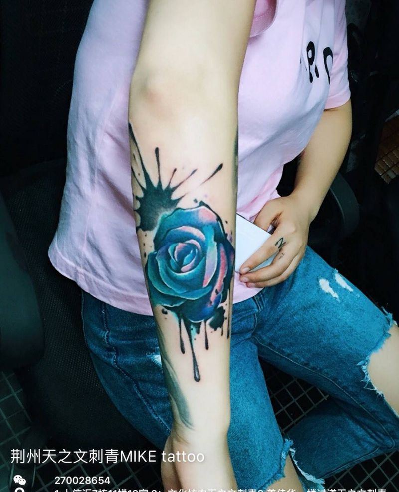 绽放纹身图片