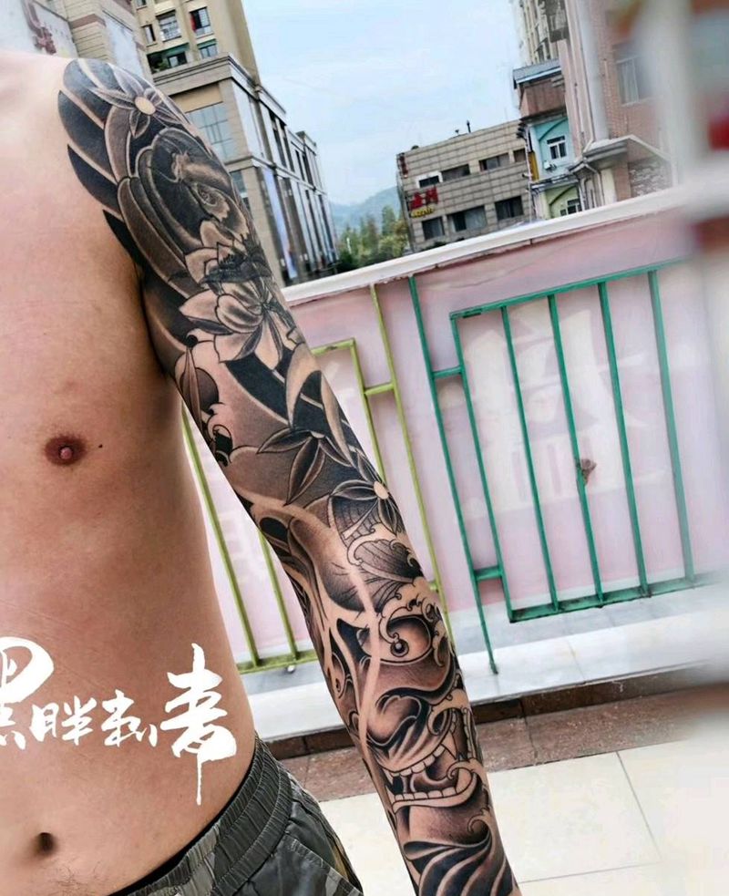 花臂添加纹身图片_手臂纹身图案