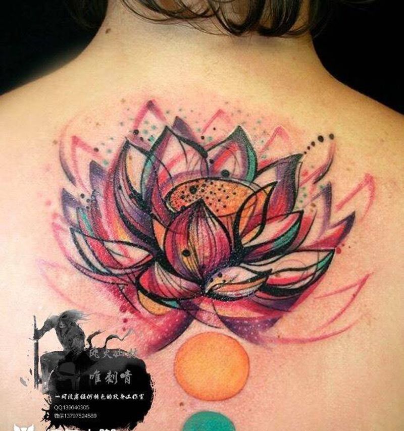 莲纹身图片_成品传统清新植物荆州唯刺青背部纹身图案
