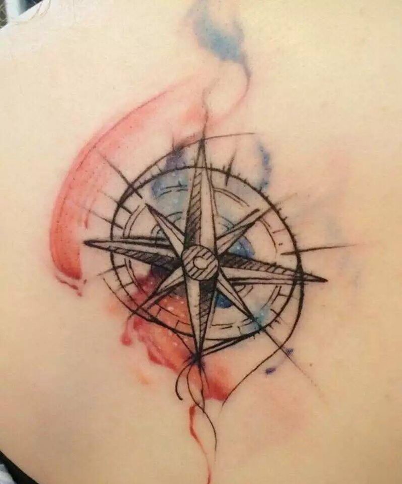 彩色指南针纹身图片