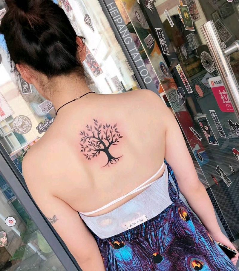 树纹身图片_背部纹身图案