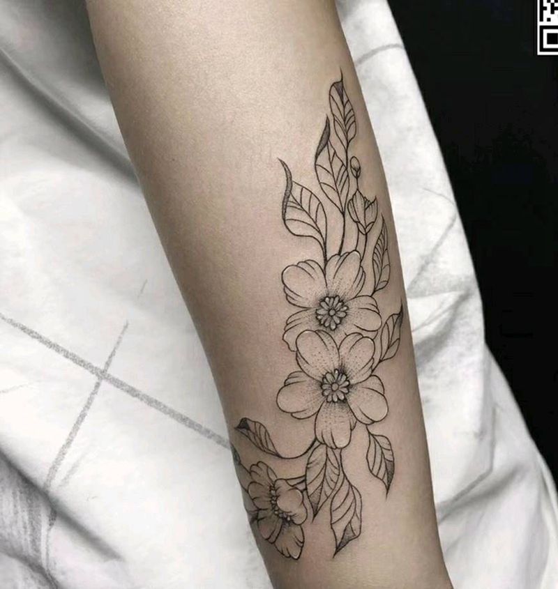 素花纹身图片_手臂纹身图案