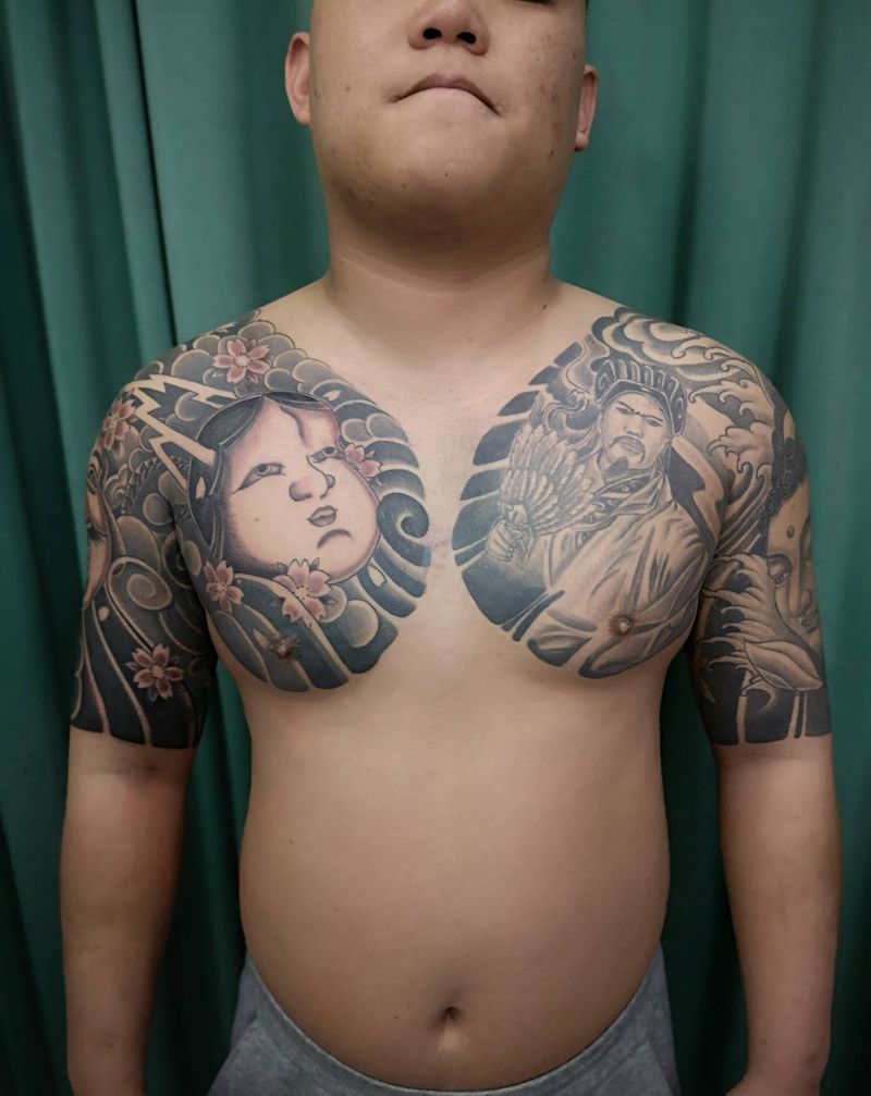 半甲纹身图片_胸部手臂老传统纹身图案