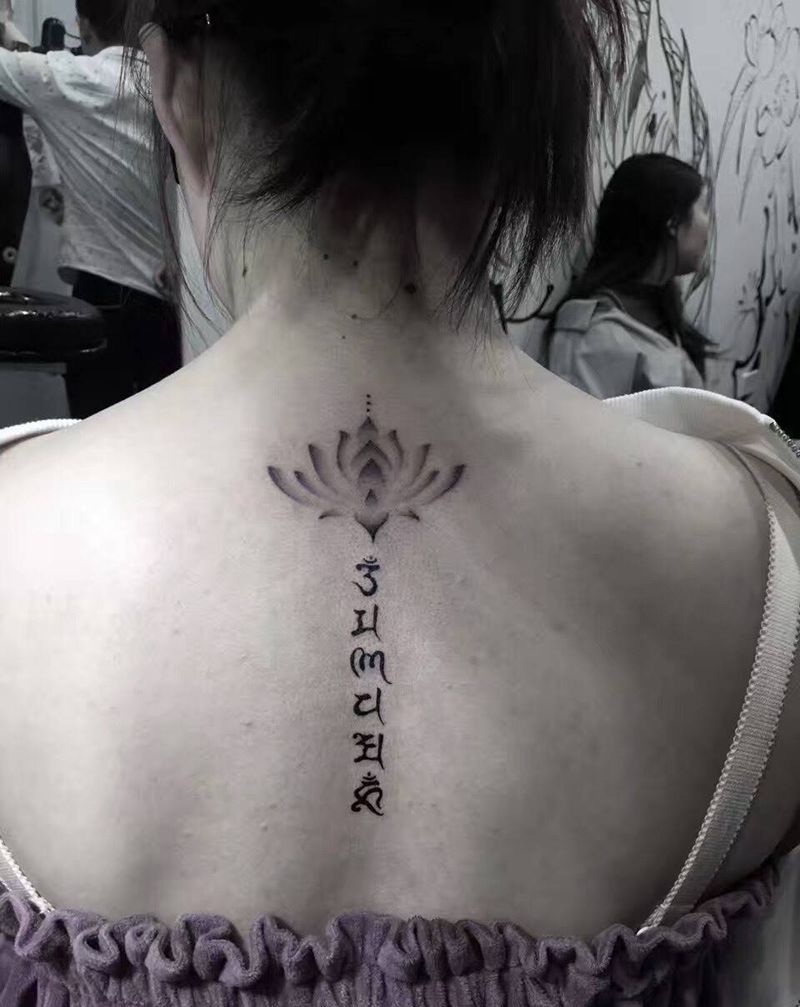 最近流行级简风吗？纹身图片