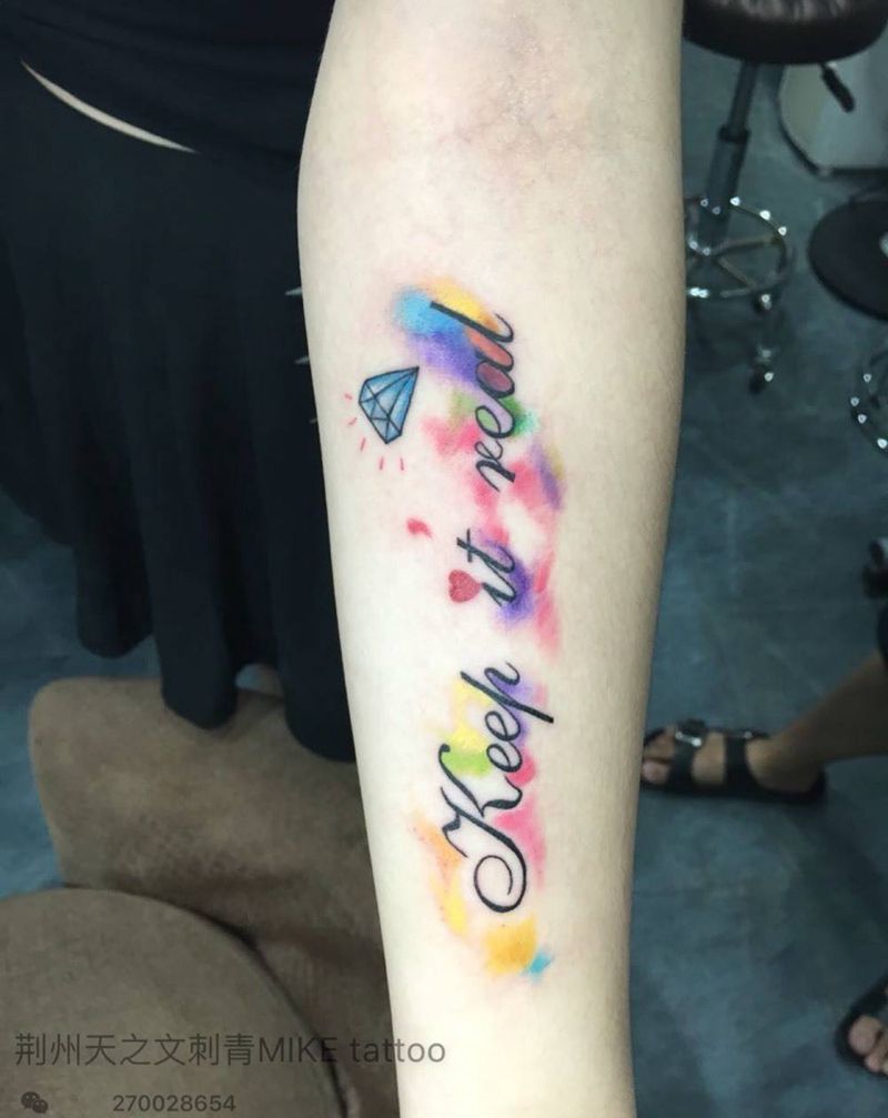 水彩英文字纹身图片