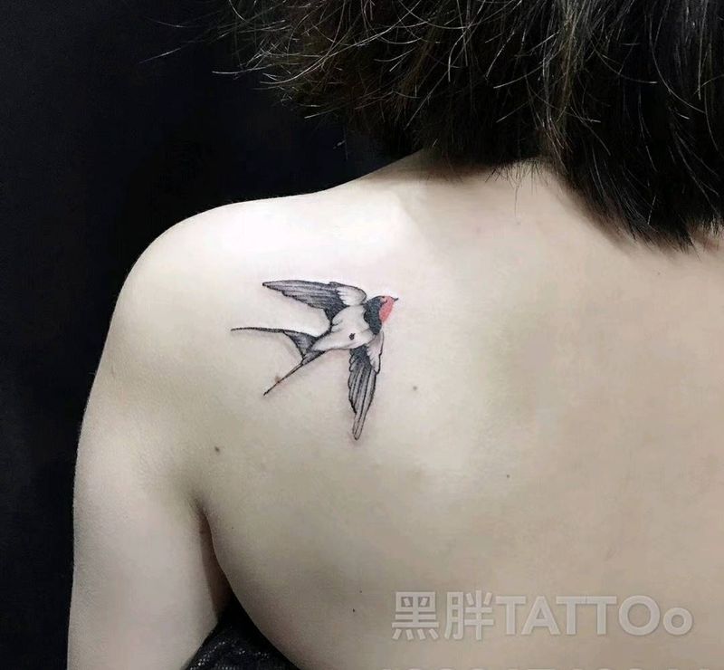 燕子纹身图片
