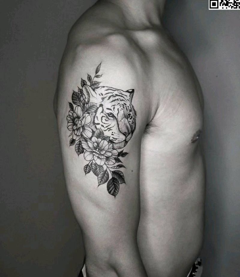 老虎纹身图片_手臂纹身图案