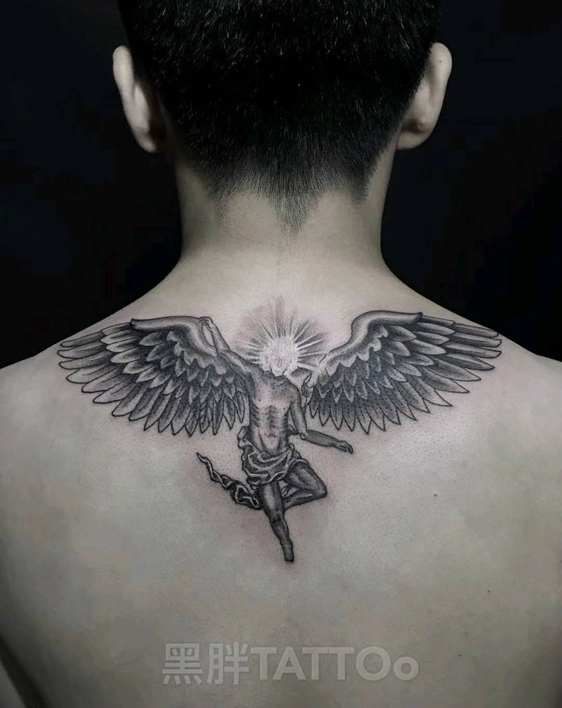 翅膀纹身图片