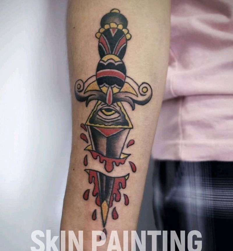 匕首纹身图片_手臂Old School匕首纹身图案