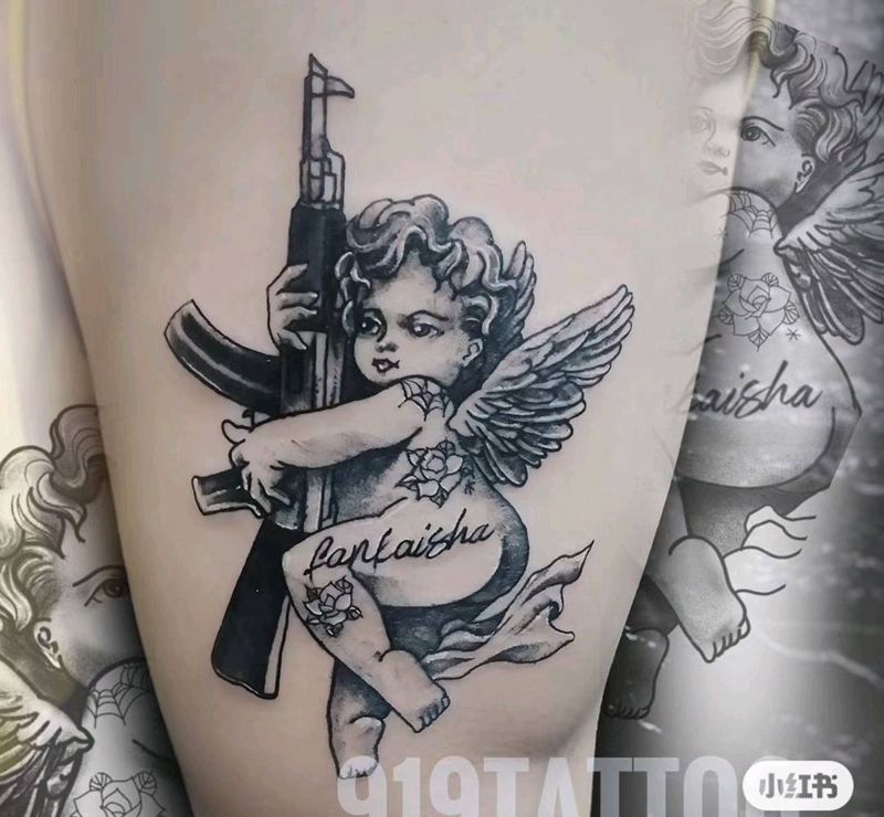 小天使纹身图片_腿部纹身图案
