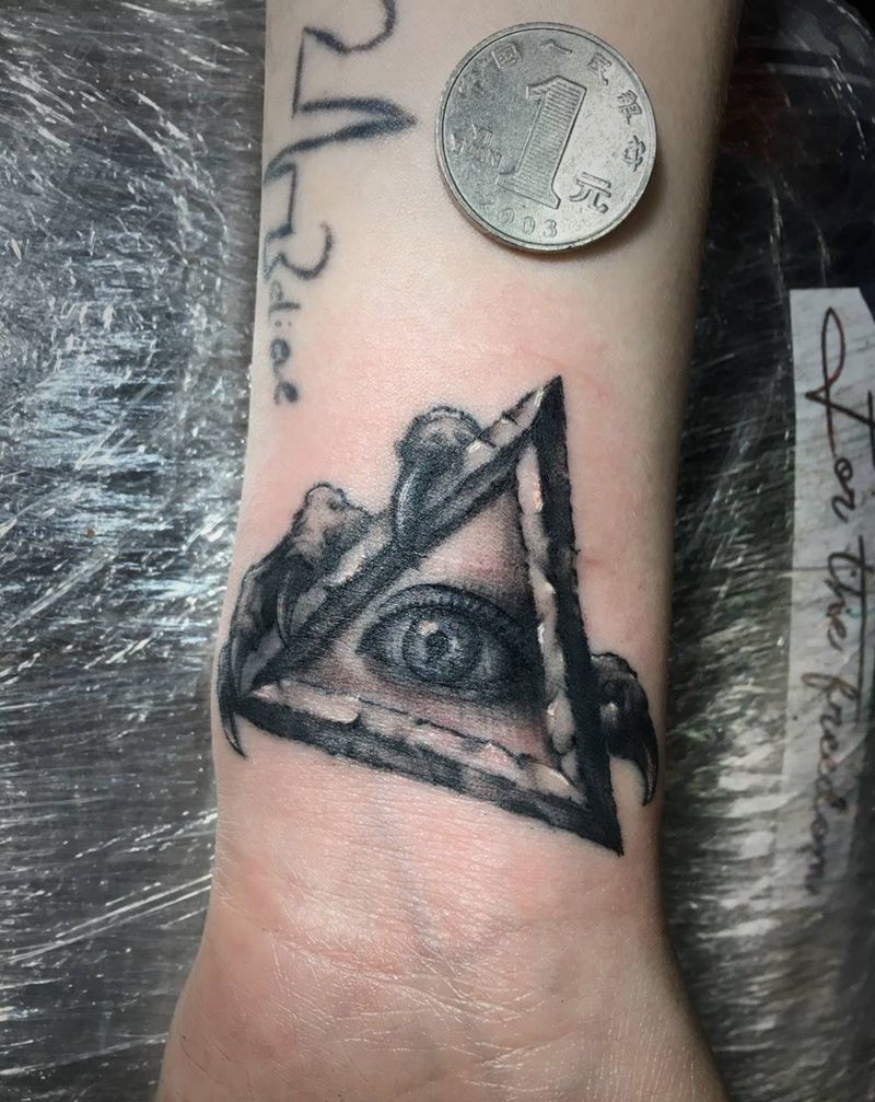 上帝之眼纹身图片