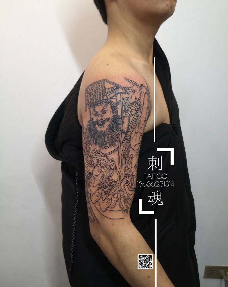 大小鬼纹身图片_手臂几何纹身图案