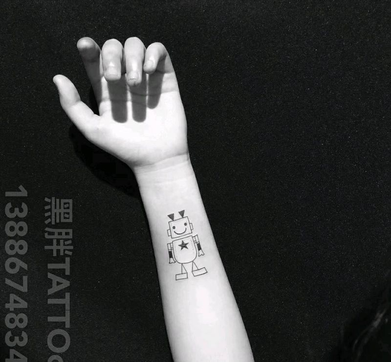 机器人纹身图片