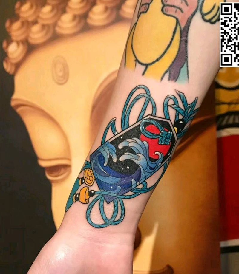 御守纹身图片_手臂纹身图案