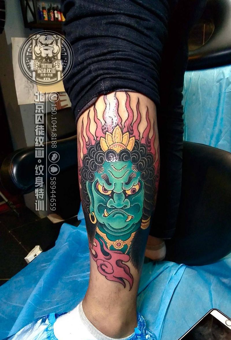 不动明王纹身图片_腿部老传统不动明王纹身图案