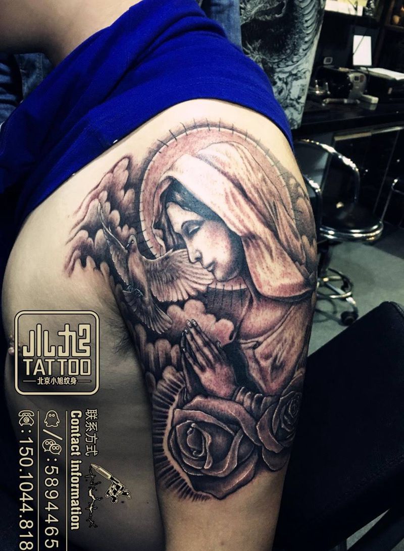 圣母玛利亚纹身图片_成品肩部臀部欧美肖像写实人物植物纹身图案