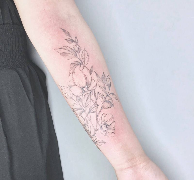 素花纹身图片_手臂线纹身图案