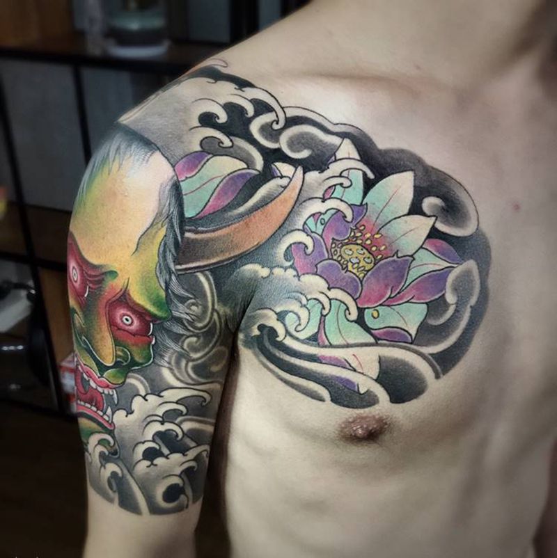 般诺&荷花 半胛纹身图片_手臂胸部老传统纹身图案