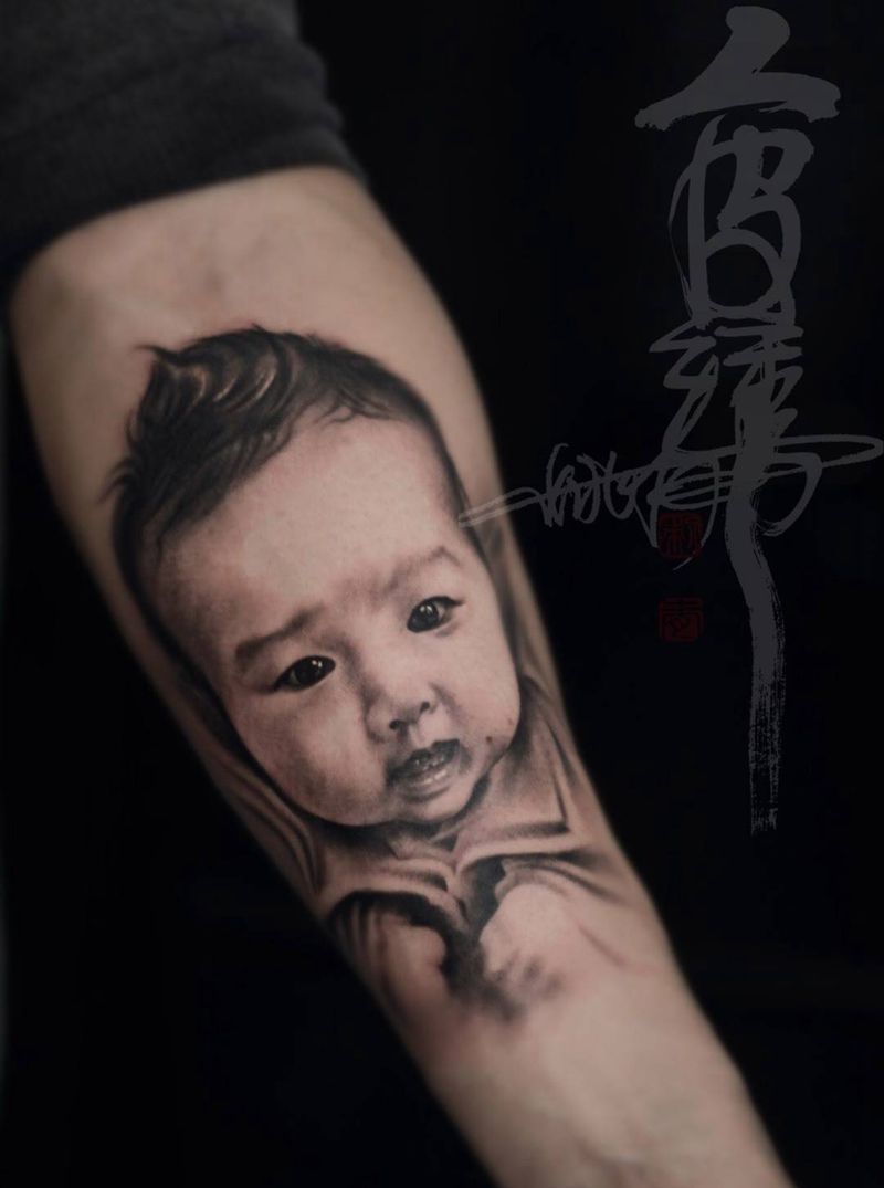宝宝肖像纹身图片_欧美肖像写实人物手臂手部纹身图案