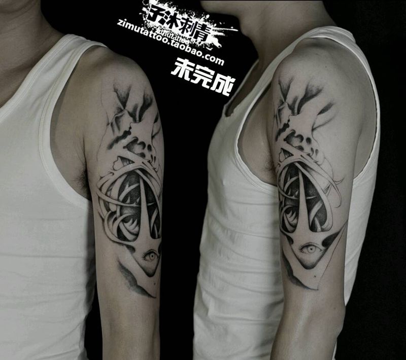 未完成！！！抽象心脏刺纹身图片_手臂欧美原创成品纹身图案