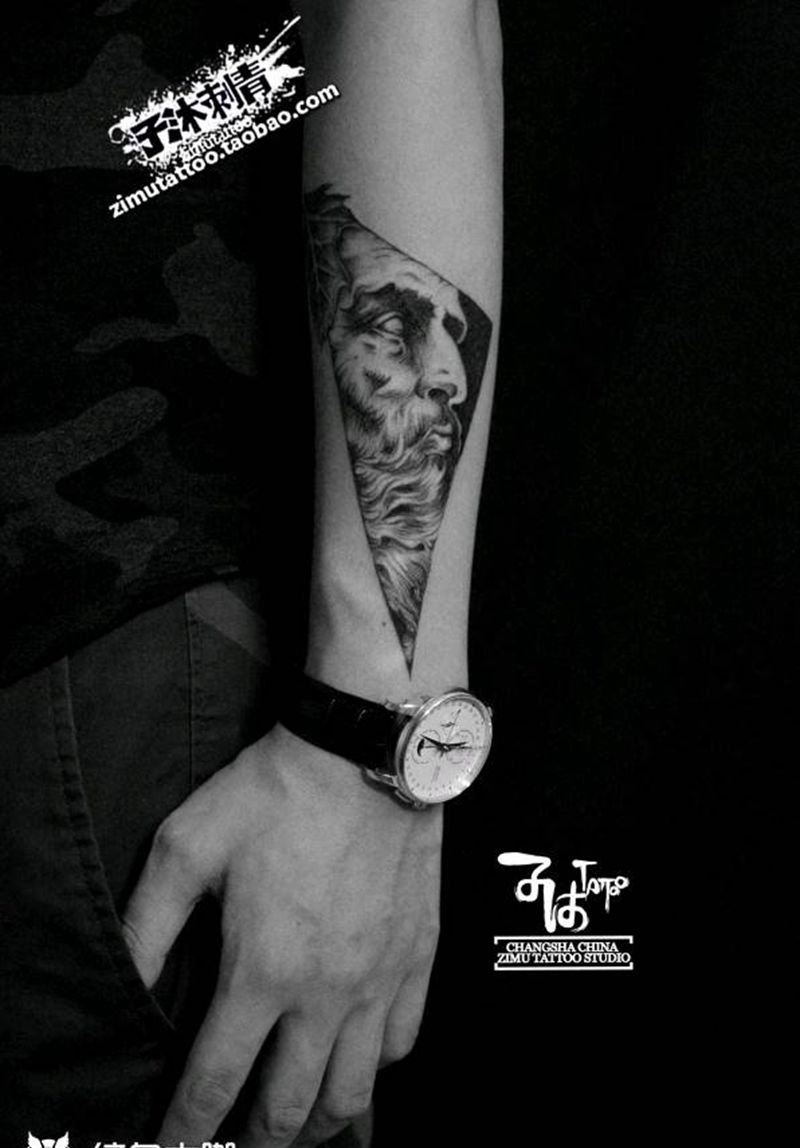 耗时1.0愤怒的波塞冬海神—纹身图片_成品纹身图案