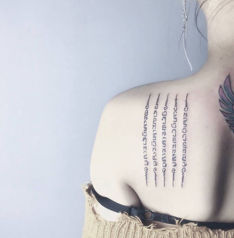 刺符纹身图片_成品肩部习俗宗教荆州唯刺青纹身图案