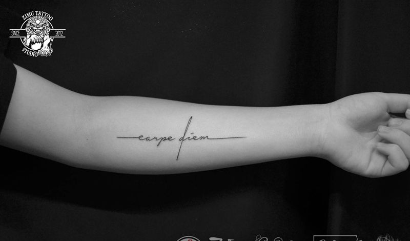 及时行乐 英文签名纹身图片_几何纹身图案