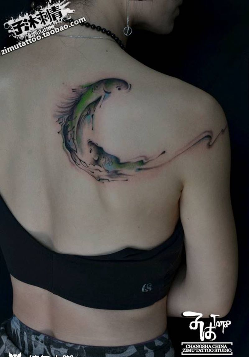 水墨双鱼纹身图片