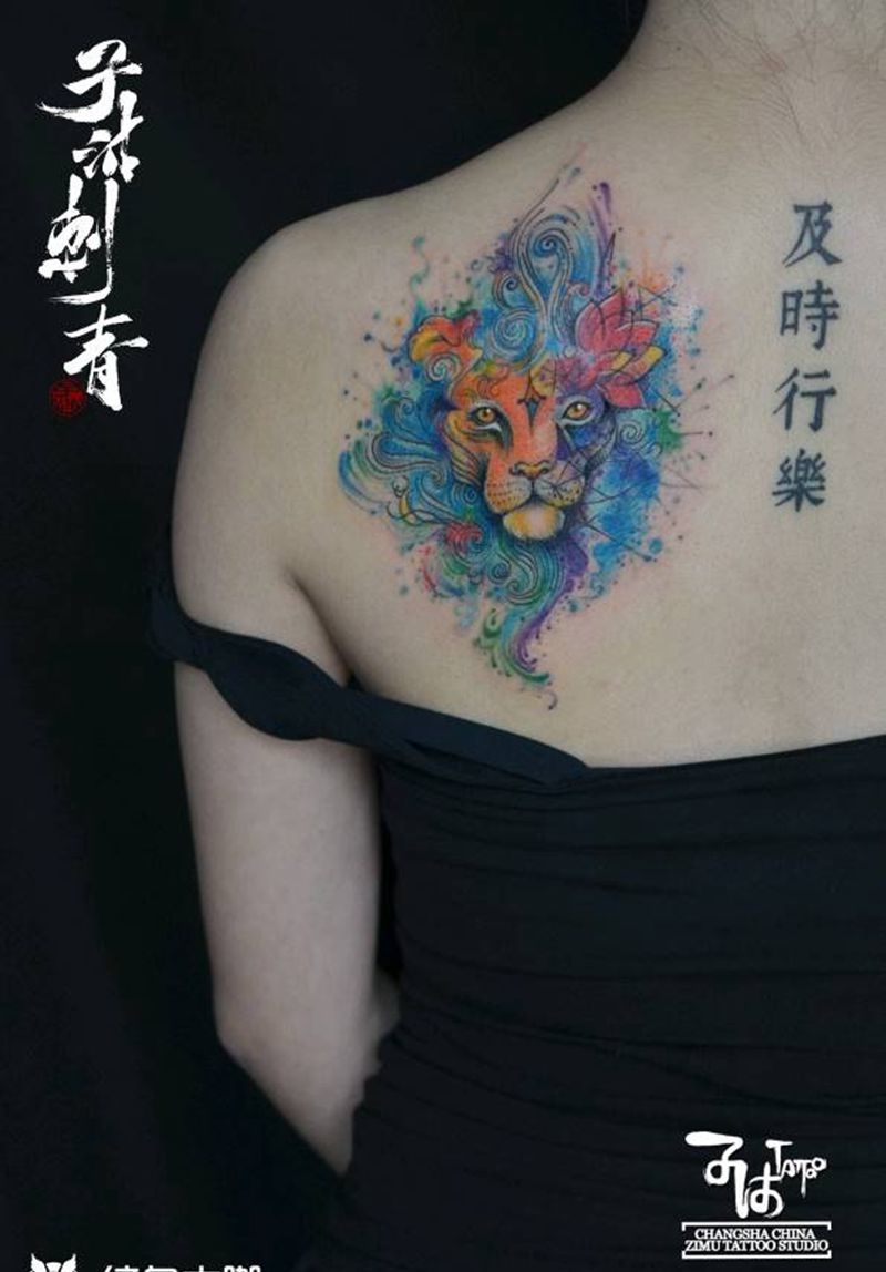 泼墨水彩狮子莲花纹身图片_水彩纹身图案