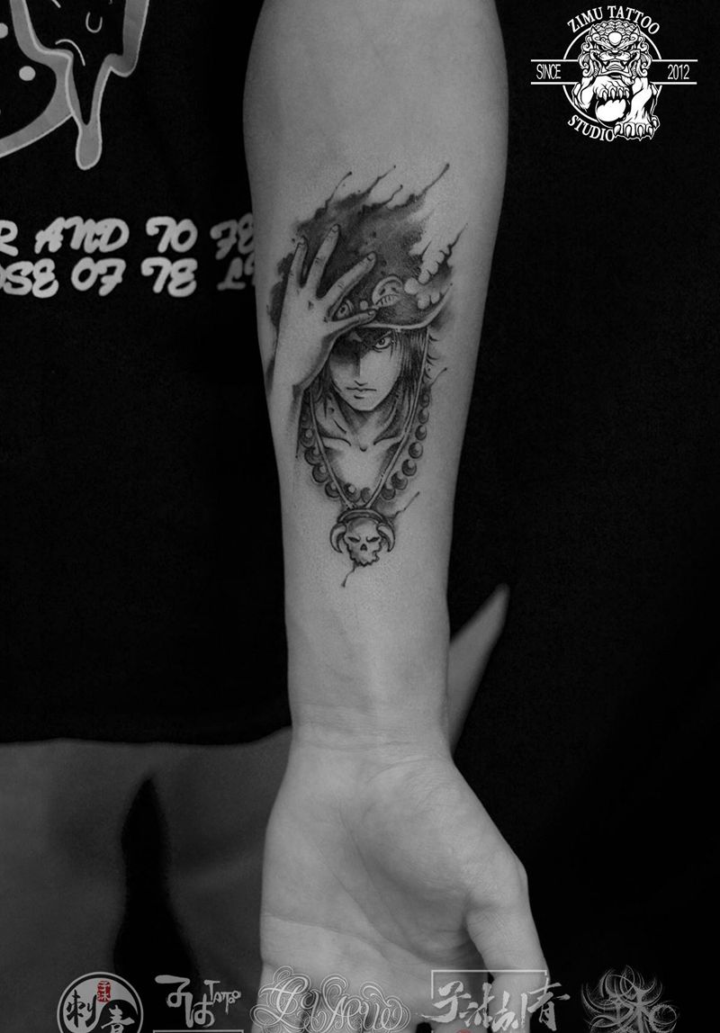 水墨 海贼王.艾斯 海盗路飞纹身图片_水墨欧美写实纹身图案