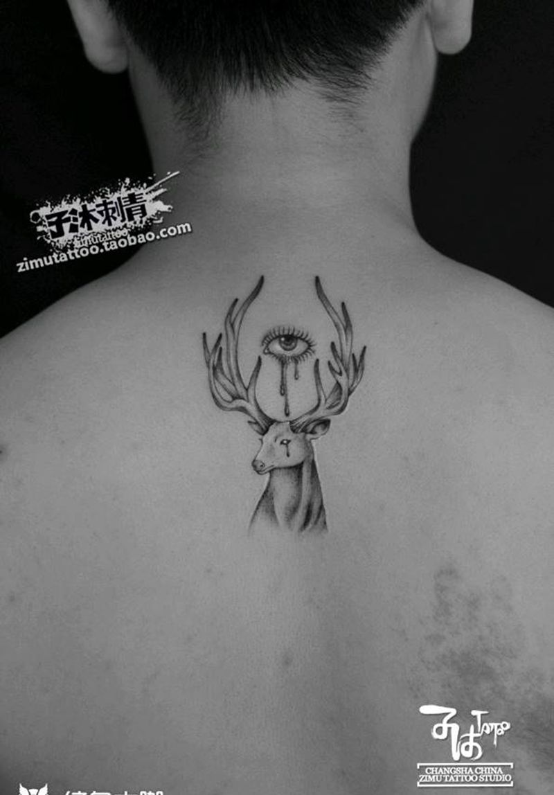 鹿 与 目纹身图片_成品纹身图案