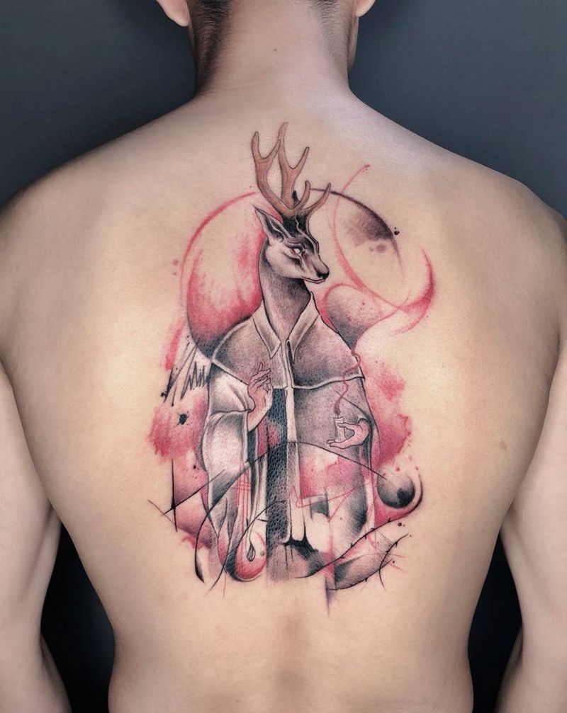 鹿先生纹身图片_背部水彩纹身图案
