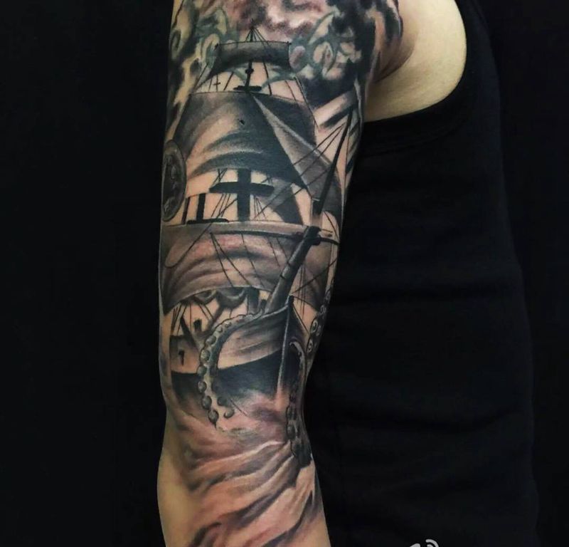 帆船覆盖纹身图片