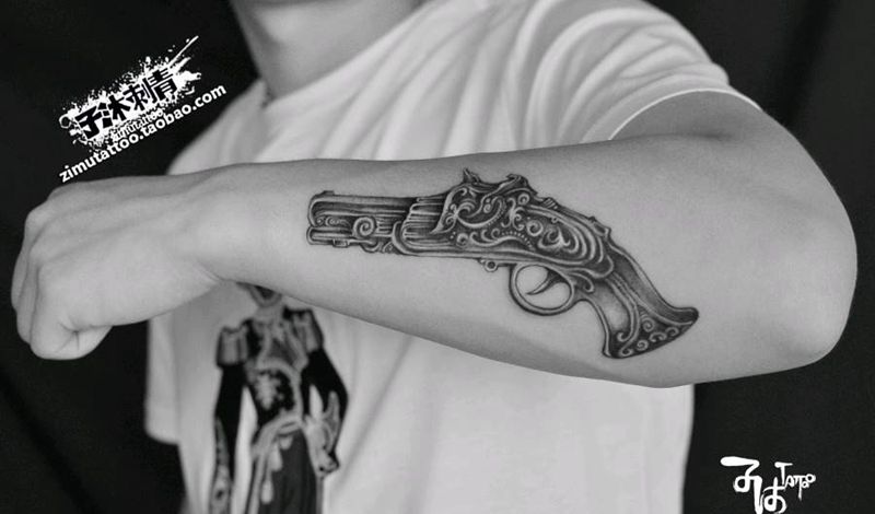 复古火铳 小臂纹身耗时2.0纹身图片_手臂欧美写实纹身图案