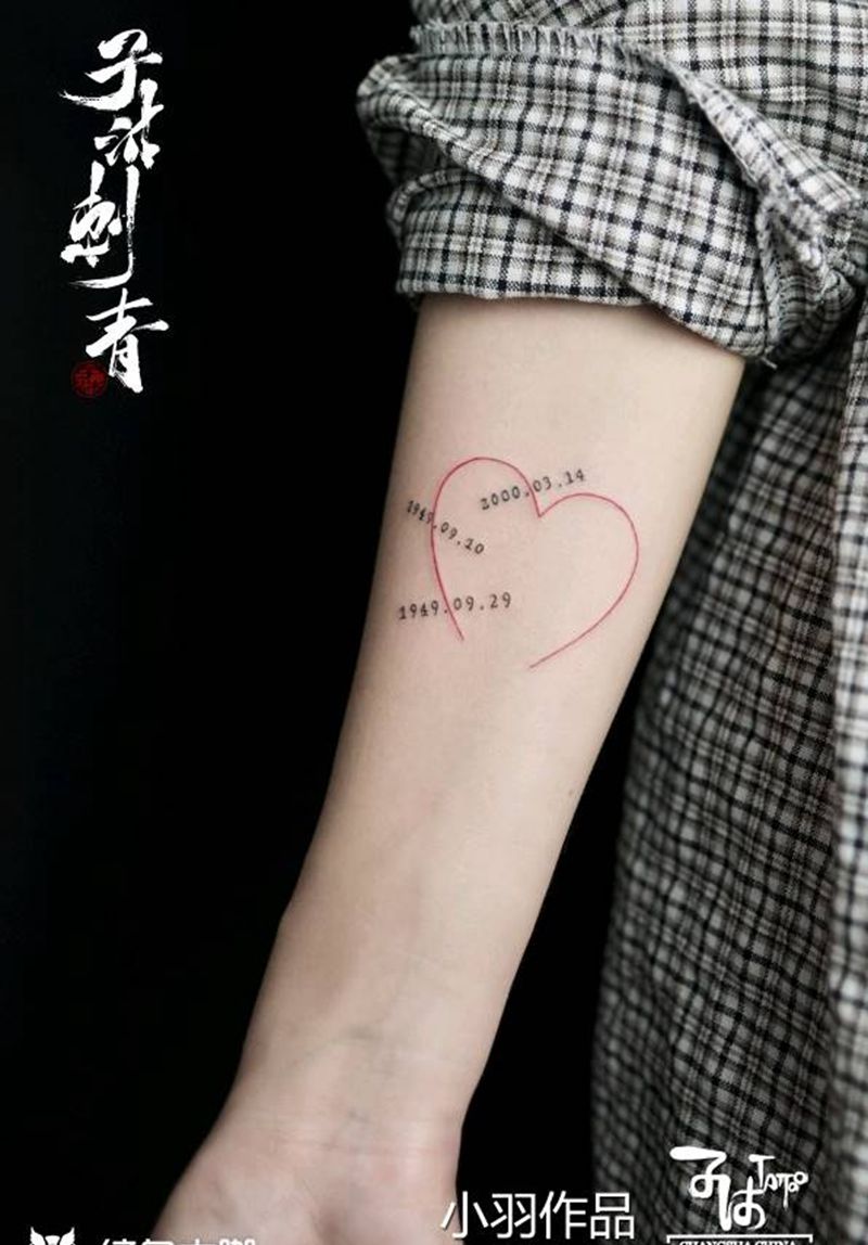 生日纹身图片_手部纹身图案