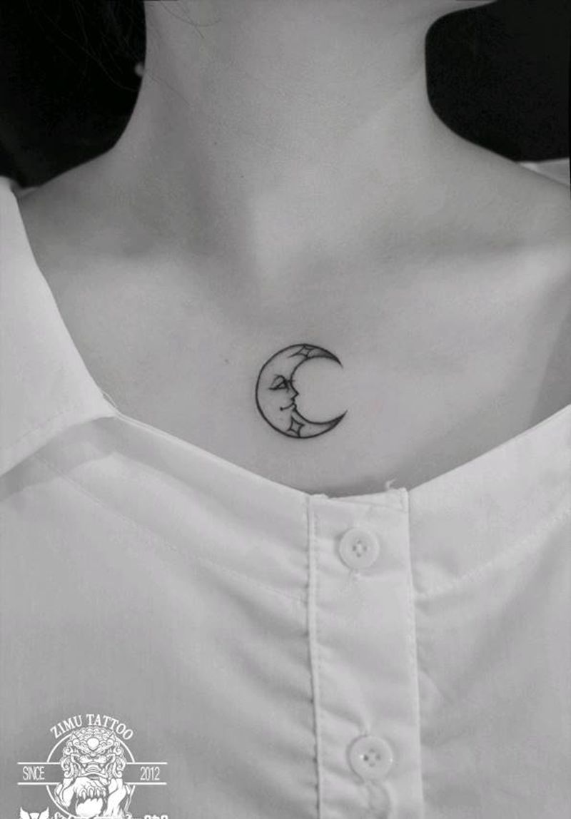 月牙胸口纹身图片_几何纹身图案