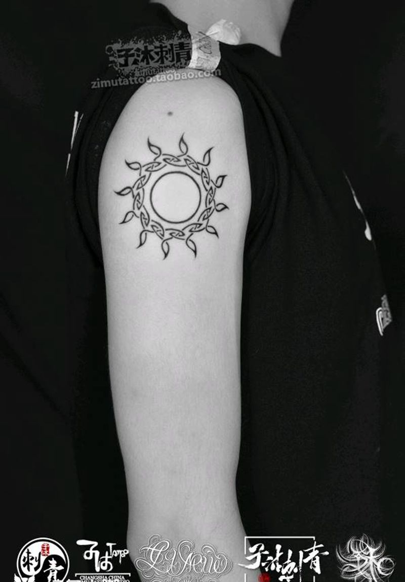 太阳图腾线条纹身图片_几何纹身图案