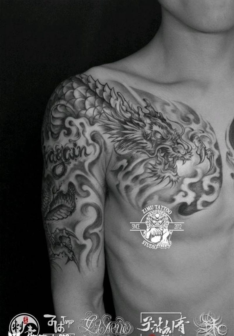 半甲过肩龙 旧图文字用泼墨融合纹身图片_新传统水墨纹身图案