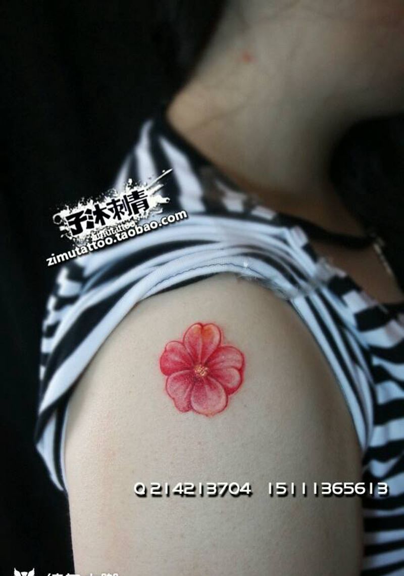 小红花纹身图片