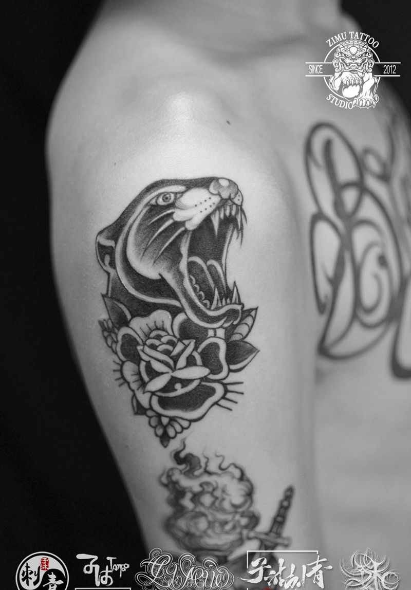 黑豹玫瑰美式传统纹身图片_手臂Old School纹身图案