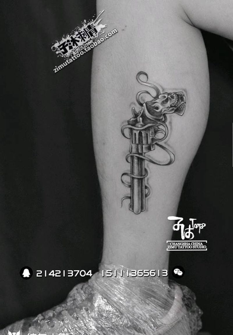 耗时2.1   牛仔左轮 骷髅纹身图片_成品纹身图案