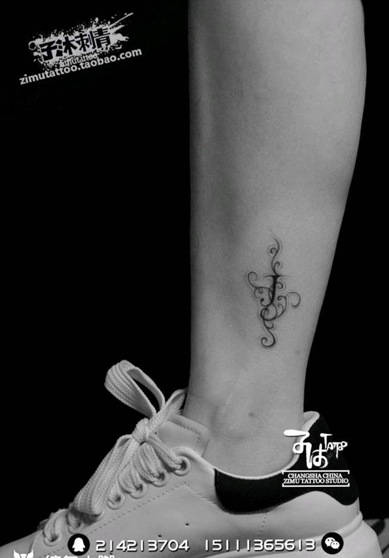 J纹身图片_成品纹身图案