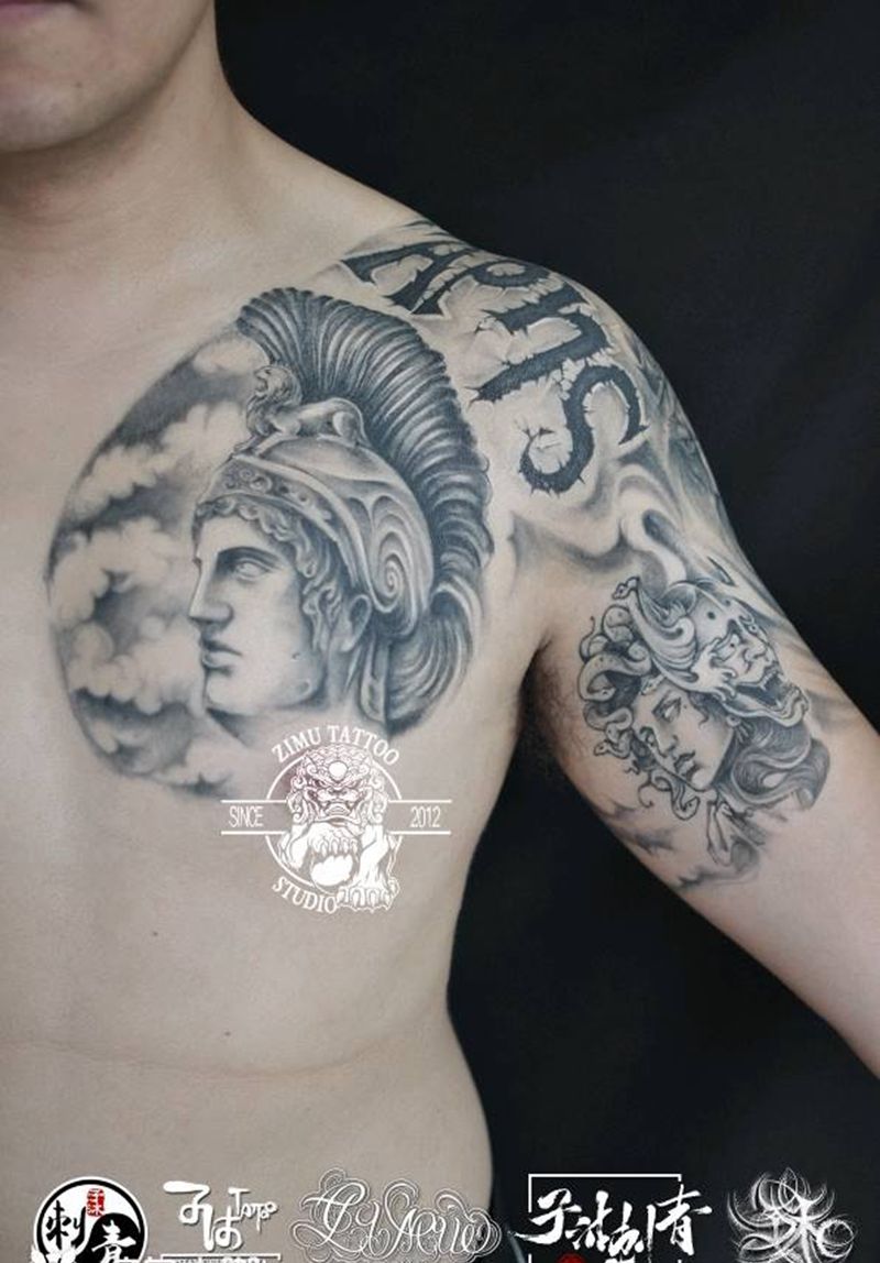 两年前作品恢复后海神战神半甲纹身图片_手臂胸部新传统欧美写实纹身图案